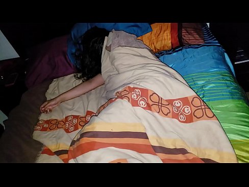 ❤️ Semeordea bere amaorde gazteari errieta egiten dio lo egiten duen bitartean. ❤ Izorratu bideoa pornoan eu.trysex.ru ❌❤